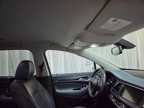 Used 2019 Buick Enclave Essence AWD/4WD image 28
