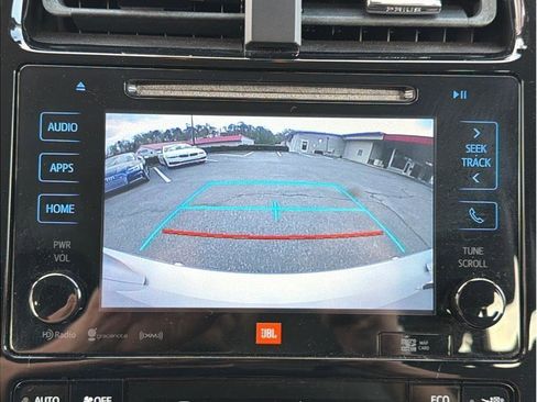 Used 2017 Toyota Prius Four Touring w/ Premium Convenience Package image 19