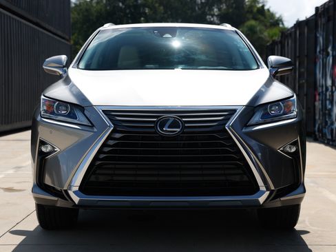 Used 2017 Lexus RX 350 FWD image 21