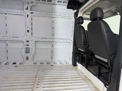 Used 2026 RAM ProMaster 2500 w/ Convenience Group FWD image 11