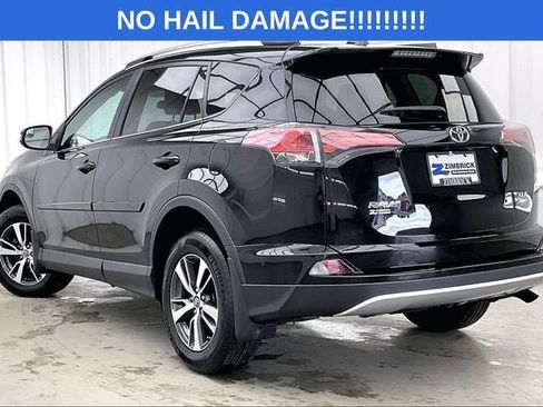 Used 2016 Toyota RAV4 XLE AWD/4WD image 11