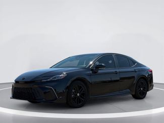Used 2025 Toyota Camry SE FWD video 2