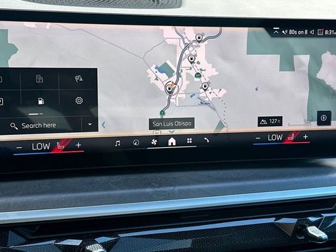 Used 2024 BMW X5 sDrive40i w/ M Sport Package RWD image 22