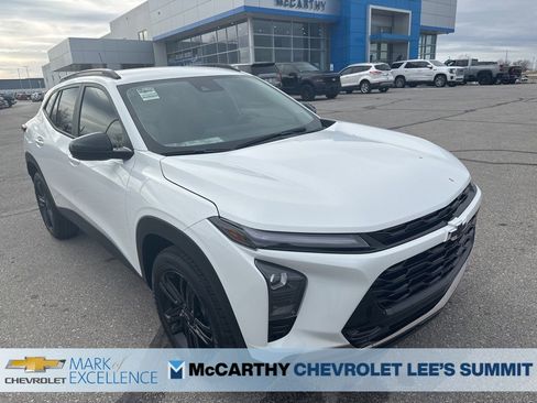 New 2026 Chevrolet Trax ACTIV w/ Driver Confidence Package image 2