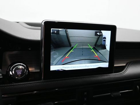 Used 2022 Lincoln Corsair FWD w/ Premium Package image 19