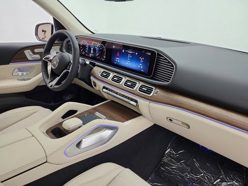 New 2026 Mercedes-Benz GLE 450 4MATIC image 15