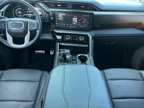 Used 2025 GMC Sierra 1500 Denali w/ Denali Reserve Package image 15