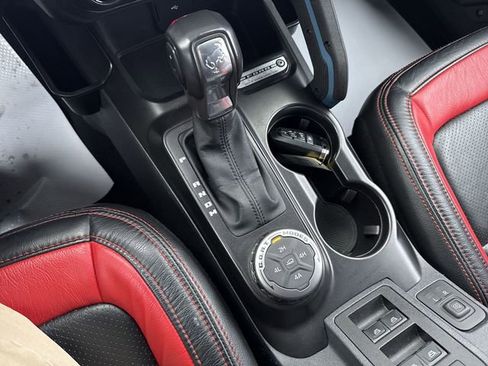 Used 2021 Ford Bronco Wildtrak image 23