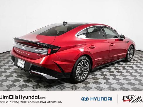 New 2025 Hyundai Sonata Limited FWD image 7