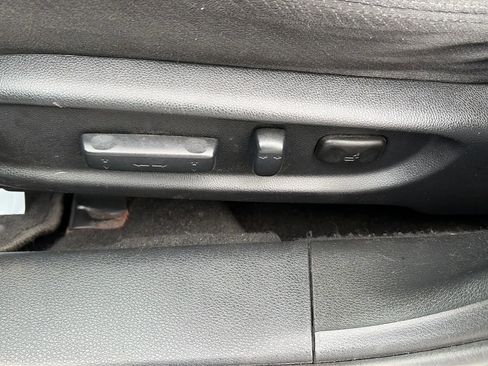 Used 2014 Honda Accord EX image 31