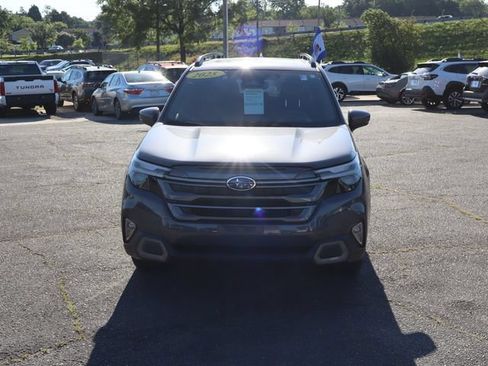 Used 2025 Subaru Forester Limited w/ Popular Package #1 AWD/4WD image 2