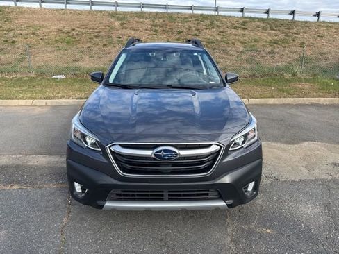 Used 2022 Subaru Outback Limited w/ Popular Package #2 image 2