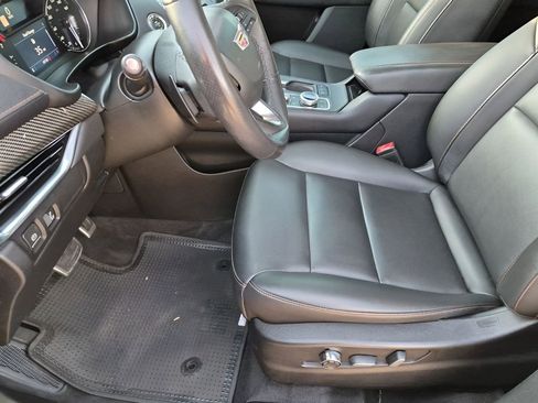 Used 2019 Cadillac XT4 Sport w/ Driver Awareness Package image 31