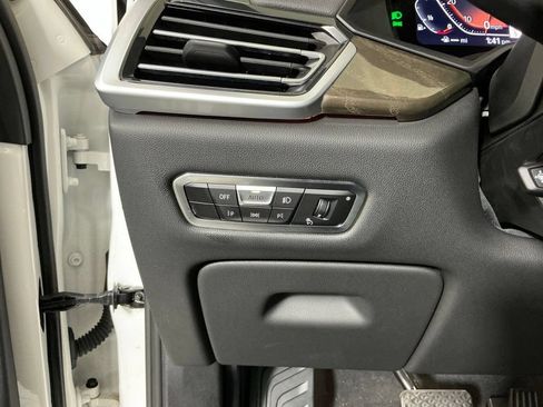 Used 2023 BMW X5 sDrive40i w/ Premium Package RWD image 17