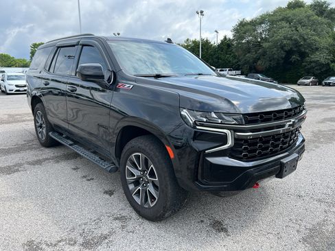 Used 2021 Chevrolet Tahoe Z71 w/ Rear Media and Nav Package AWD/4WD image 2