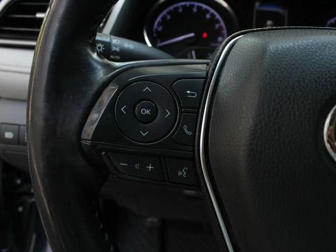 Used 2019 Toyota Camry SE FWD image 57