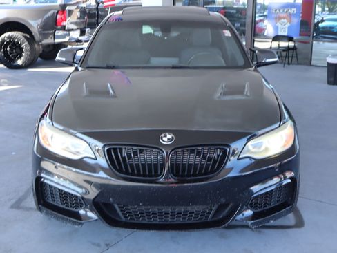 Used 2017 BMW M240i Coupe image 13