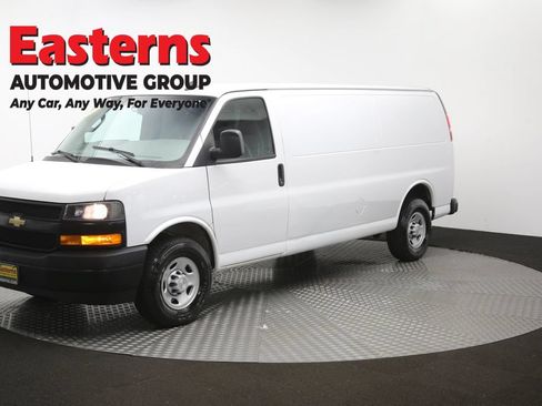 Used 2022 Chevrolet Express 2500 Extended w/ Driver Convenience Package RWD image 54