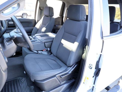 Used 2020 Chevrolet Silverado 1500 Custom w/ Custom Value Package image 14