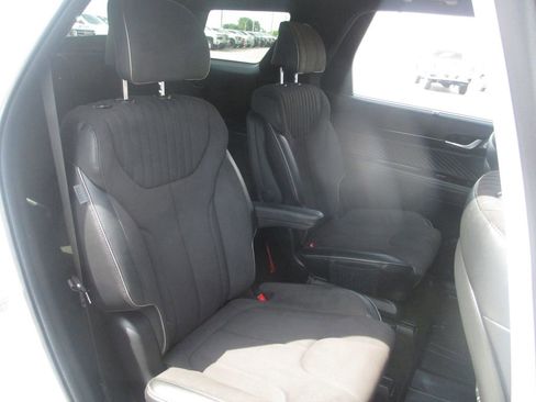 Used 2025 Hyundai Palisade Calligraphy AWD/4WD image 25