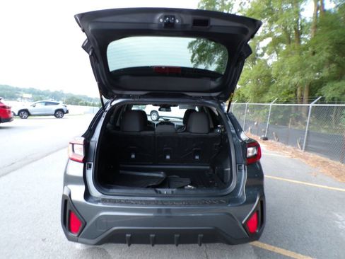 Used 2024 Subaru Crosstrek 2.0i Premium AWD/4WD image 20