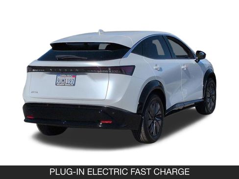 Used 2025 Nissan Ariya FWD image 8