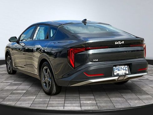 Used 2025 Kia K4 FWD image 5