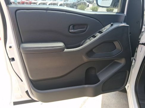 New 2026 Nissan Frontier SV w/ SV Convenience Package RWD image 20