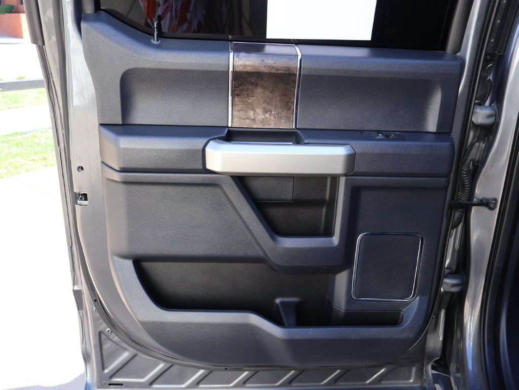 Used 2022 Ford F250 Lariat w/ Tremor Off-Road Package AWD/4WD image 13