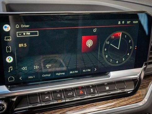 Used 2022 GMC Sierra 1500 SLE image 24