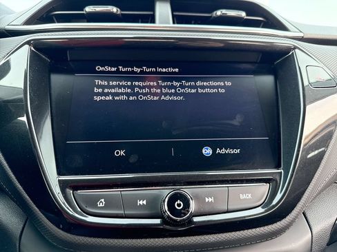 Used 2022 Chevrolet TrailBlazer LT w/ Convenience Package FWD image 18