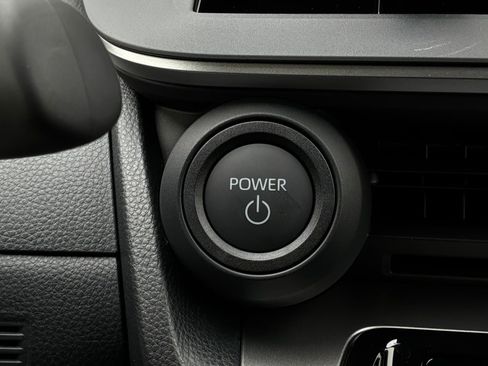 New 2026 Toyota Prius LE FWD image 24