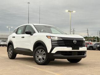 Used 2026 Nissan Kicks S FWD video 2