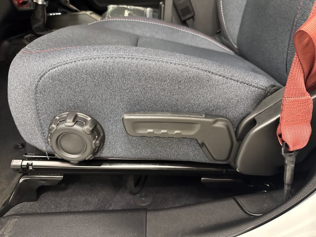 New 2026 Jeep Wrangler Unlimited Sport w/ Dual Top Group AWD/4WD image 15