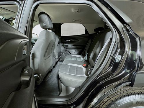 Used 2023 Chevrolet TrailBlazer LS image 20