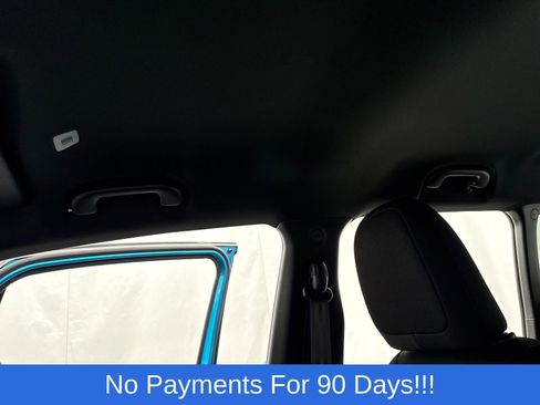 Used 2022 Jeep Renegade Altitude w/ Convenience Group image 24