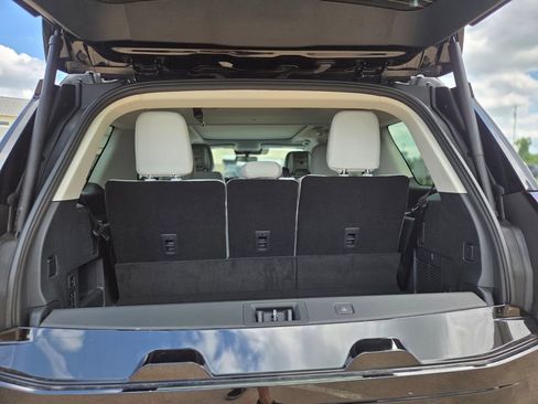 New 2026 Ford Expedition Platinum w/ Platinum Ultimate Package AWD/4WD image 13