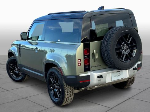 New 2025 Land Rover Defender 90 S image 11