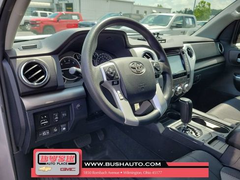 Used 2017 Toyota Tundra SR5 w/ SR5 Upgrade Package AWD/4WD image 17