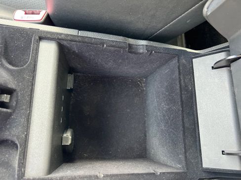 Used 2012 INFINITI G37 x w/ Premium Pkg image 35