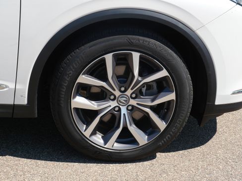 Certified 2024 Acura MDX w/ Technology Package AWD/4WD image 15
