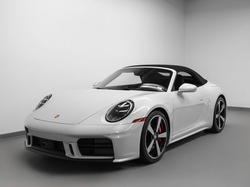 Certified 2025 Porsche 911 Carrera S RWD image 8