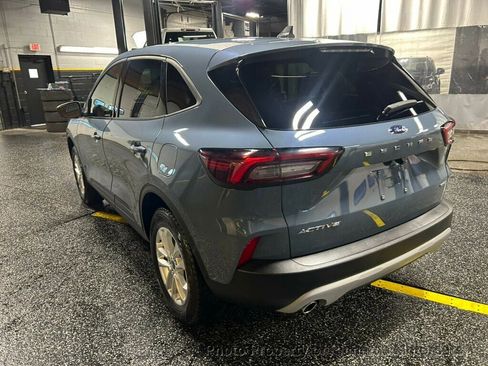 Used 2025 Ford Escape Active AWD/4WD image 5