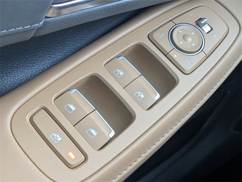 Used 2020 Hyundai Sonata Limited image 22