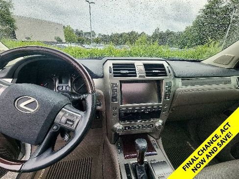 Used 2019 Lexus GX 460 Premium AWD/4WD image 27