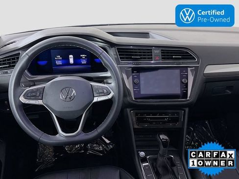 Used 2023 Volkswagen Tiguan SE w/ Panoramic Sunroof Package AWD/4WD image 22