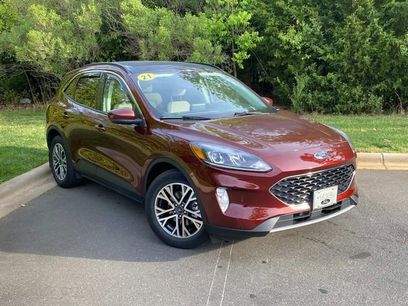 Used 2021 Ford Escape SEL w/ Technology Package