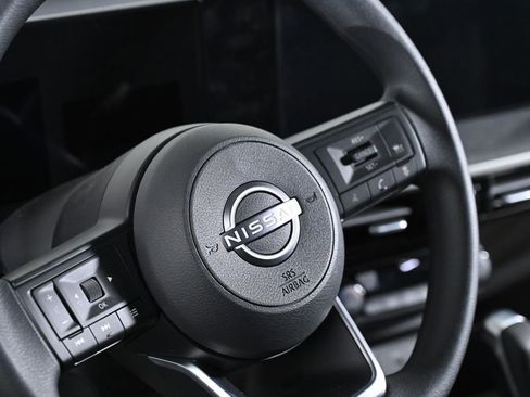 New 2026 Nissan Kicks SV w/ SV Premium Package image 10