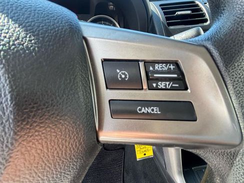 Used 2015 Subaru Forester 2.5i AWD/4WD image 14