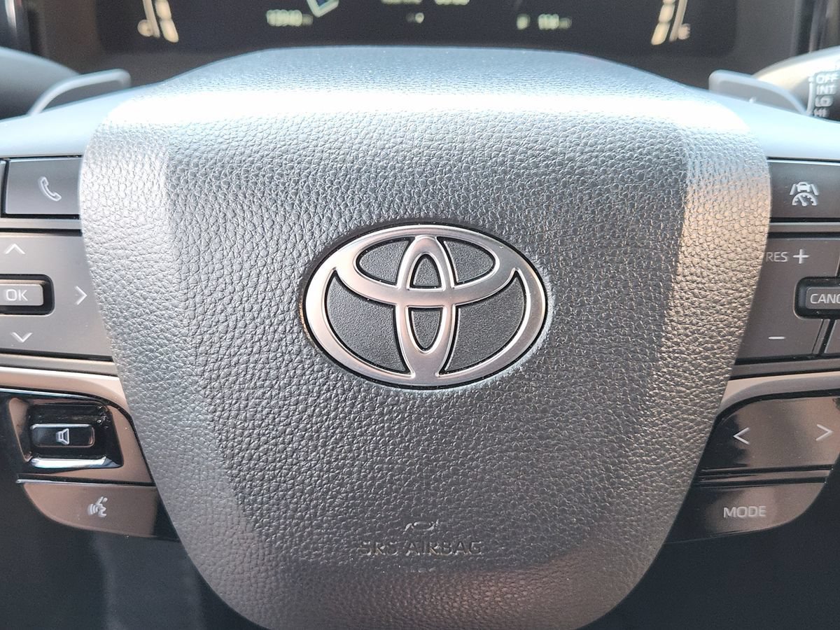 Used 2025 Toyota Camry SE w/ Multimedia Upgrade Package FWD image 47